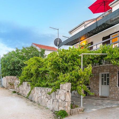 Silver Beach Apartments Вис Екстериор снимка
